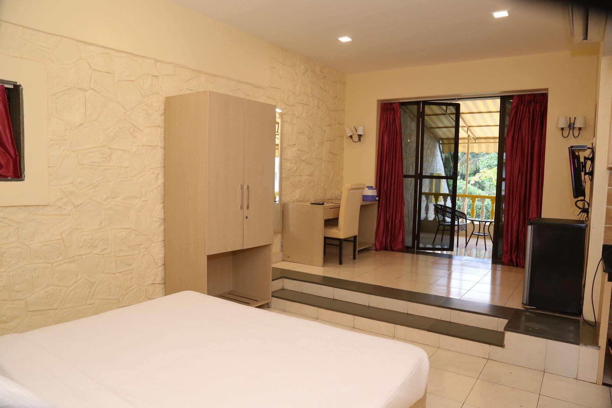 Panoramic Resort Panvel Karnala Exterior photo